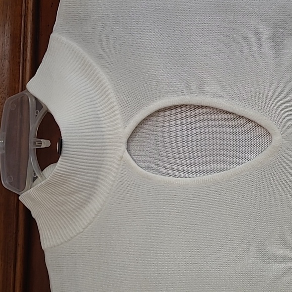 BEBE WHITE SWEATER - Picture 3 of 7